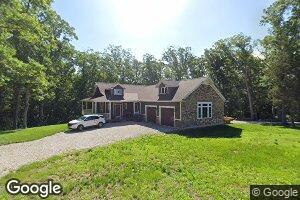 604 Waters Edge Ct, Hawk Point, MO 63349