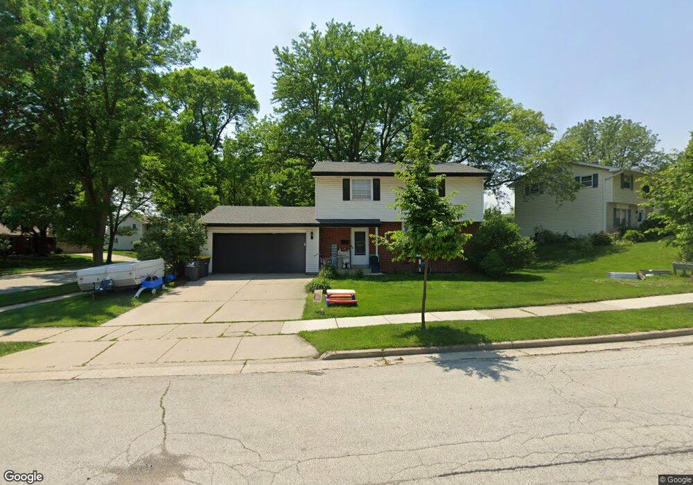 1900 Dewitt Ct, Waukesha, WI 53186 - photo 1