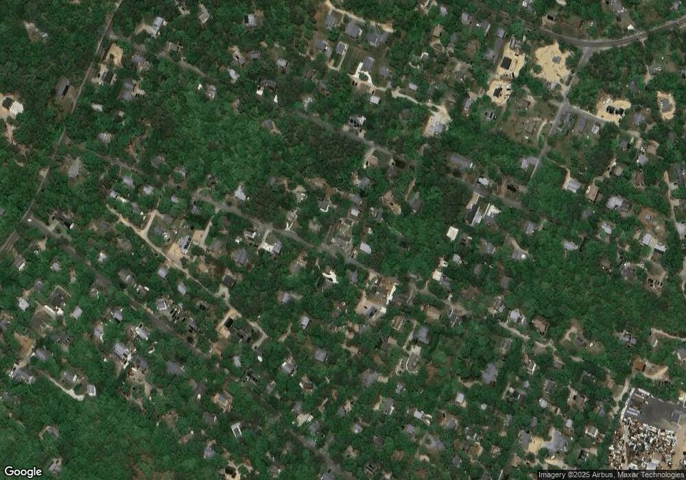 83 Washington Ave, Vineyard Haven, MA 02568 - photo 1