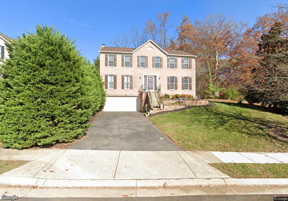 5621 Kallan Ct, Halethorpe, MD 21227 - photo 1