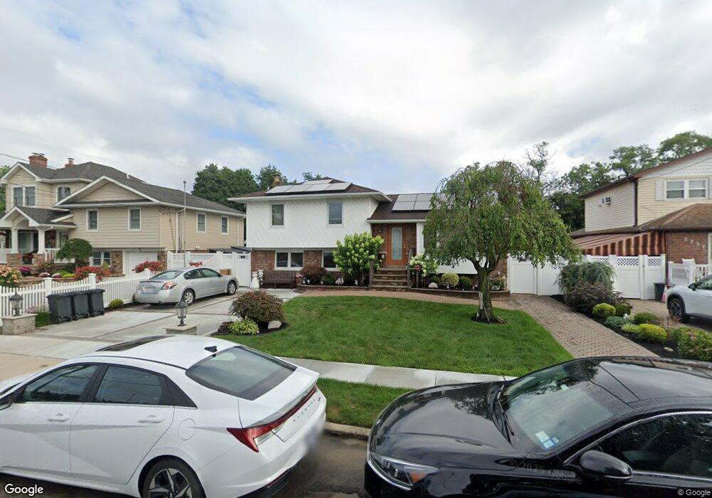 2765 Mayfield Place, North Bellmore, NY 11710 - photo 1