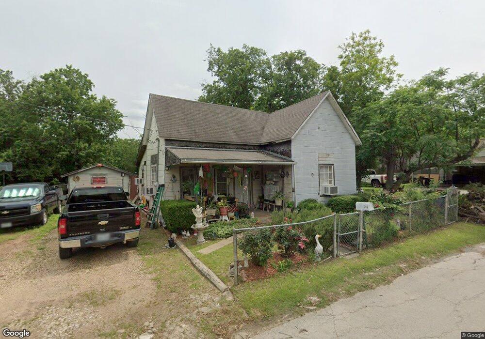 206 Fort Worth Ave, Cleburne, TX 76031 - photo 1