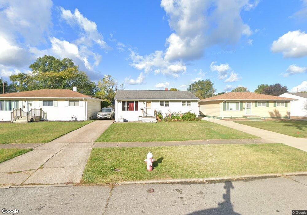 322 Erieview Blvd, Sheffield Lake, OH 44054 - photo 1