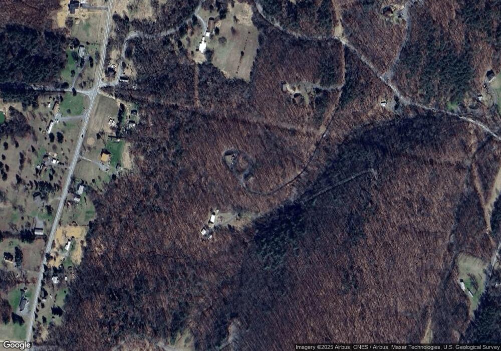 156 Lois Ln, Berkeley Springs, WV 25411 - photo 1