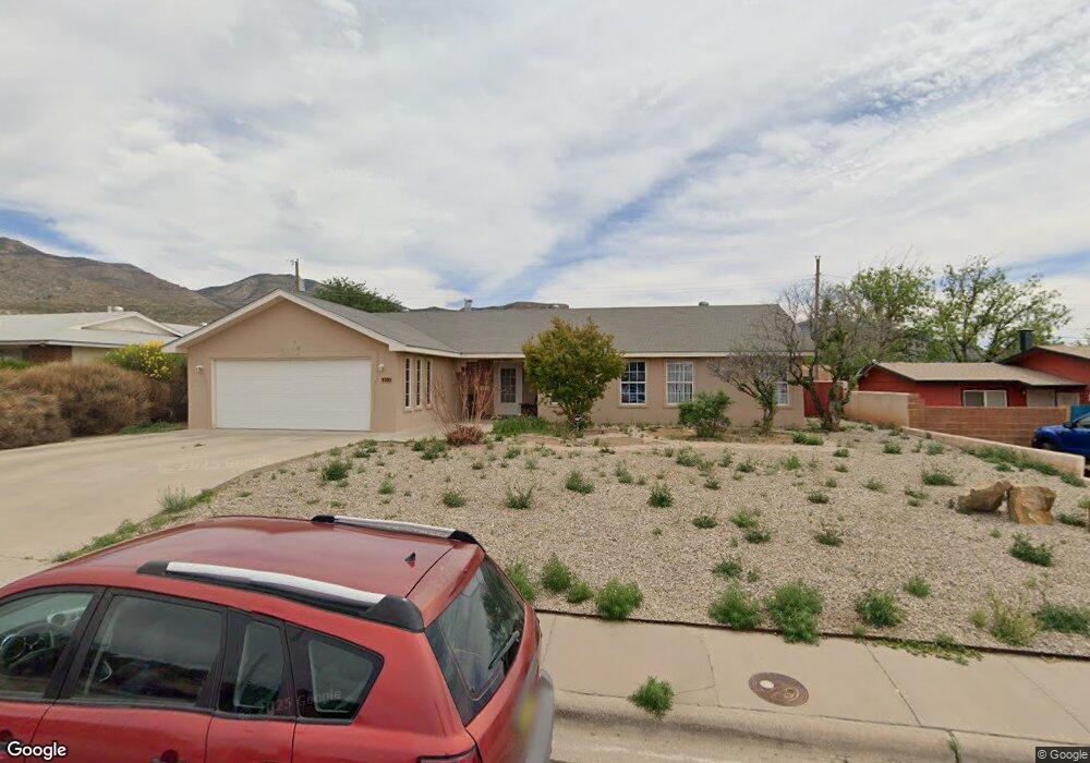 1302 N Scenic Dr, Alamogordo, NM 88310 - photo 1