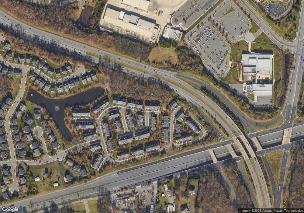 12636 Heron Ridge Dr, Fairfax, VA 22030 - photo 1