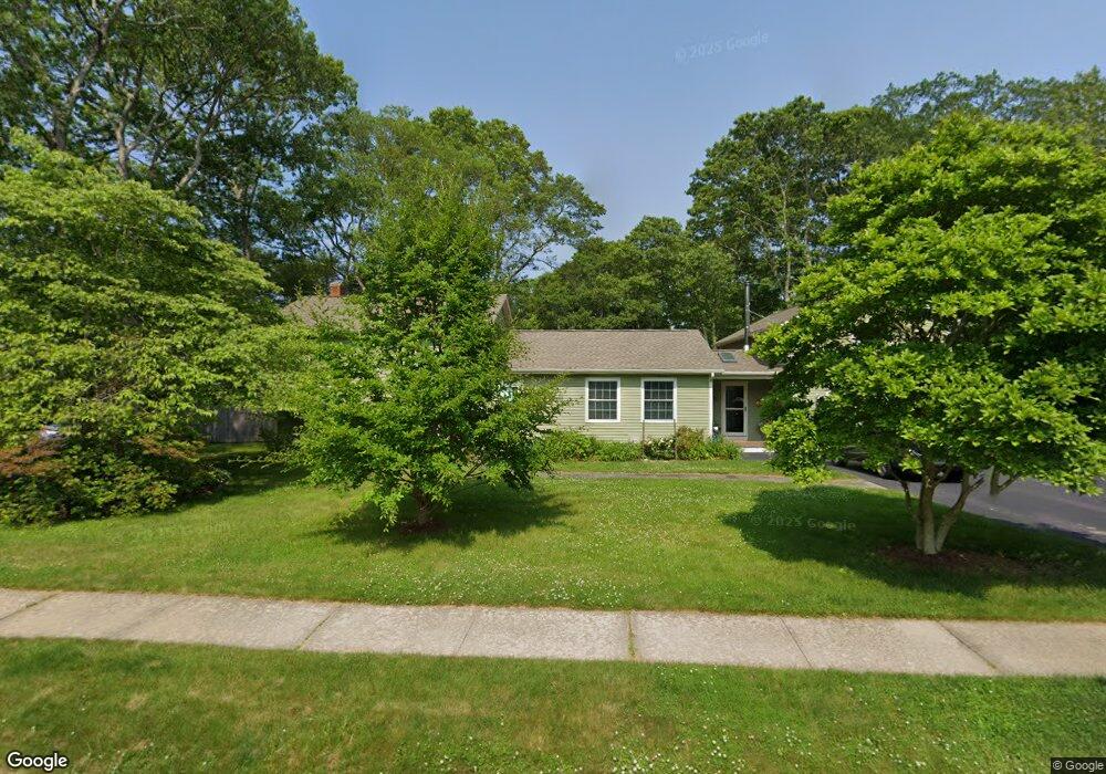 103 Gentian Dr, Wakefield, RI 02879 - photo 1