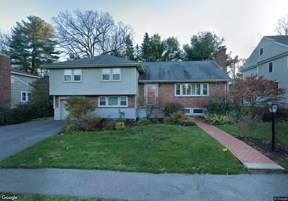 38 Fay Ln, Needham Heights, MA 02494 - photo 1