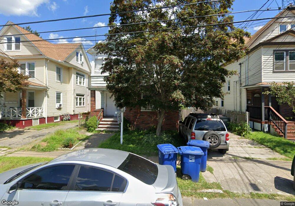 358 Ezra St unit 360, Bridgeport, CT 06606 - photo 1