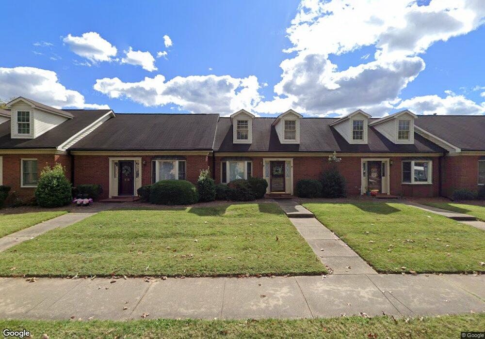 808 Davie Ave unit 808, Statesville, NC 28677 - photo 1