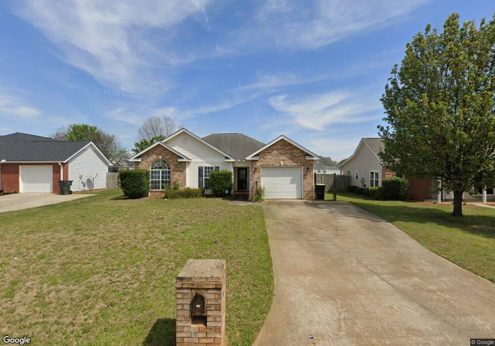 137 Millbrook Dr, Warner Robins, GA 31088 - photo 1