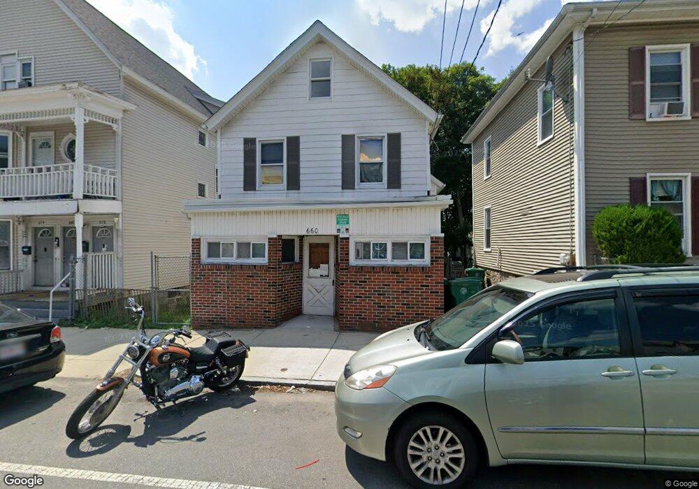 660 Bridge St unit 1, Lowell, MA 01850 - photo 1