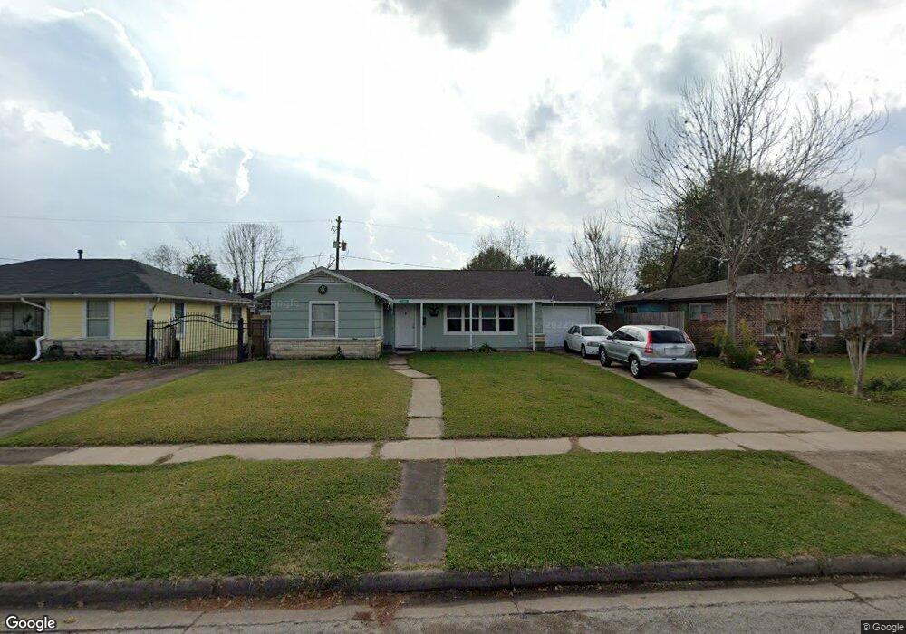 7630 Oak Vista St, Houston, TX 77087 - photo 1