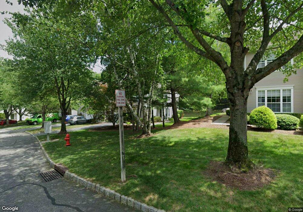 331 Vista View Dr unit 30C, Mahwah, NJ 07430 - photo 1