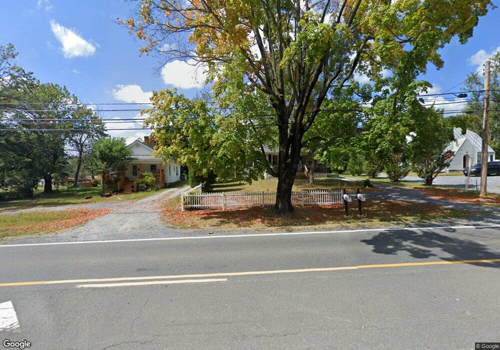 531 Lee Jackson Hwy, Staunton, VA 24401 - photo 1