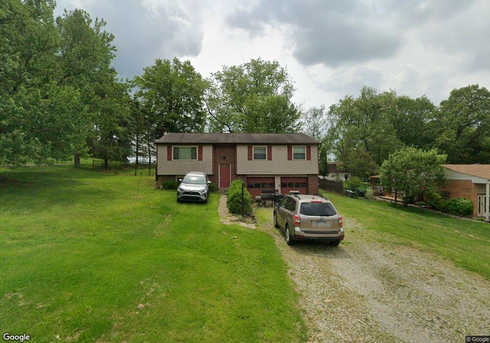 5 W Hillcrest Rd, Eighty Four, PA 15330 - photo 1