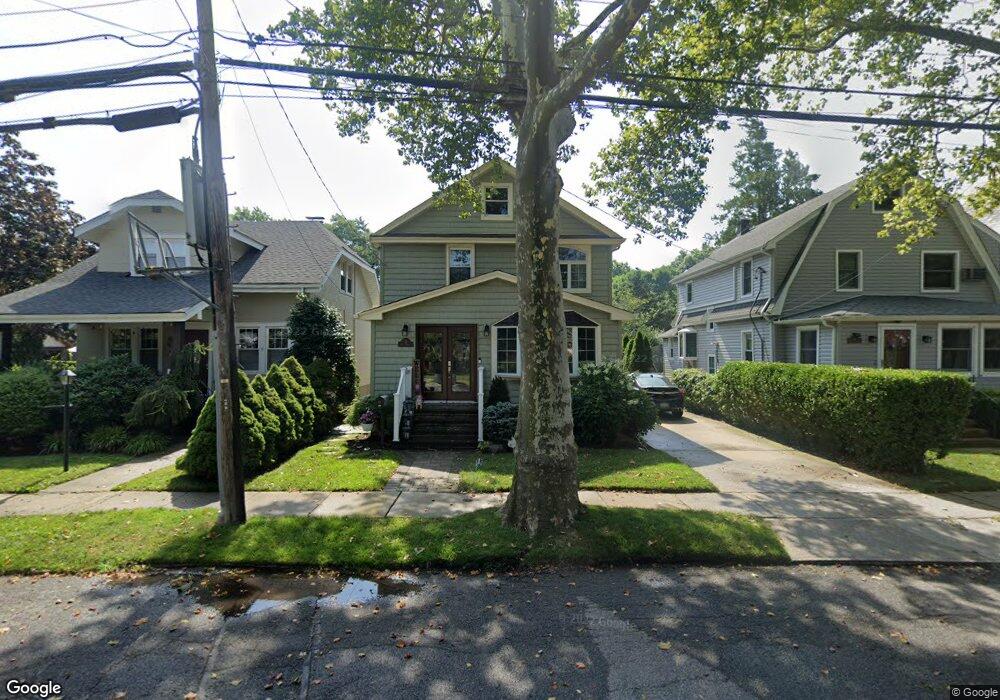 55 Calla Ave, Floral Park, NY 11001 - photo 1