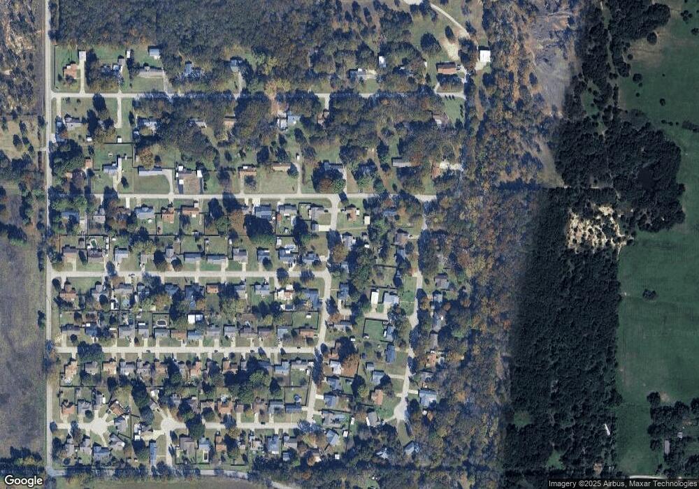 410 Beaumont Dr, Ardmore, OK 73401 - photo 1