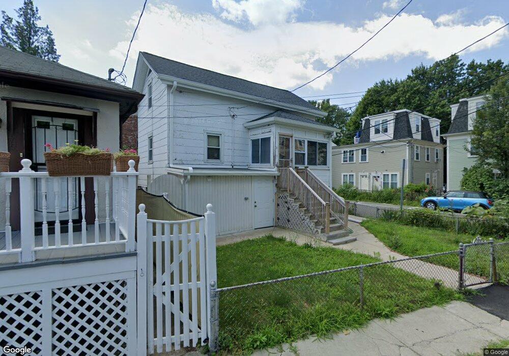 9 Blair Place unit 3, Cambridge, MA 02140 - photo 1