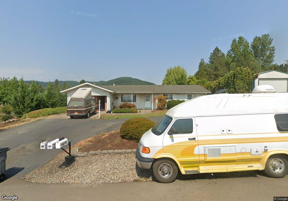 435 NW Gutbrod St, Sheridan, OR 97378 - photo 1