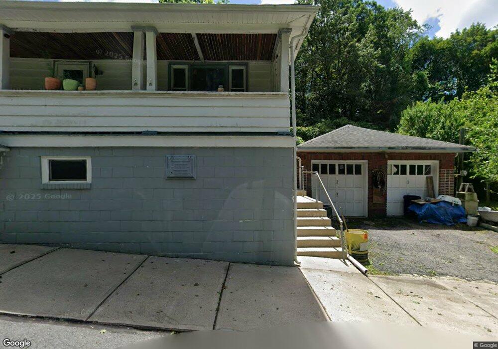 520 E Front St, Lansford, PA 18232 - photo 1