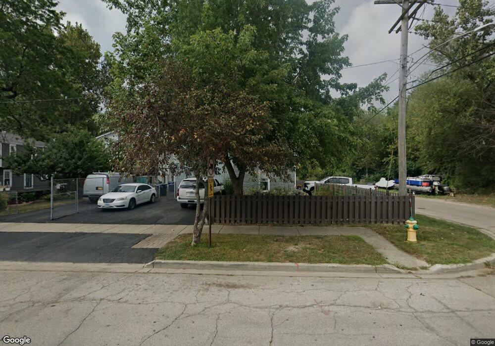 1604 11th St, Waukegan, IL 60085 - photo 1