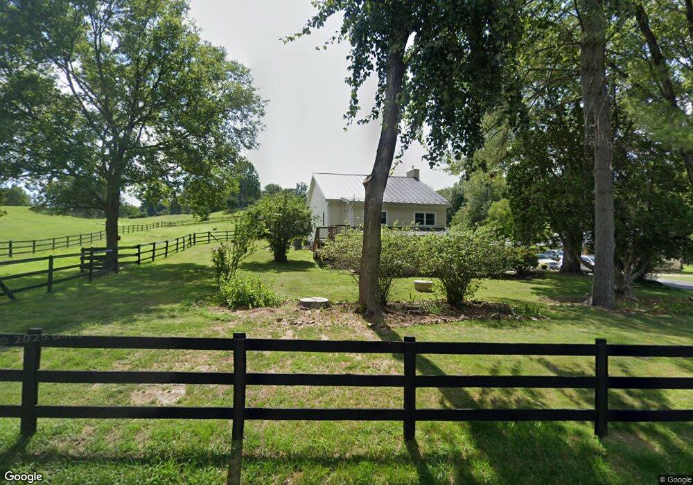321 S Poes Rd, Amissville, VA 20106 - photo 1