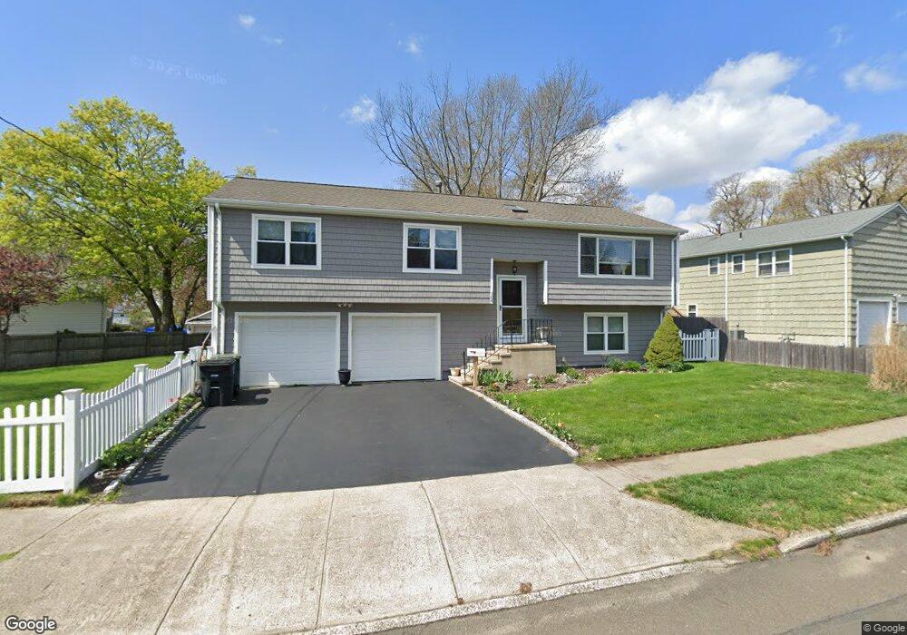 106 Atwater St, Milford, CT 06460 - photo 1