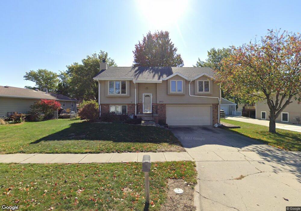 2413 N 5th Ave E, Newton, IA 50208 - photo 1