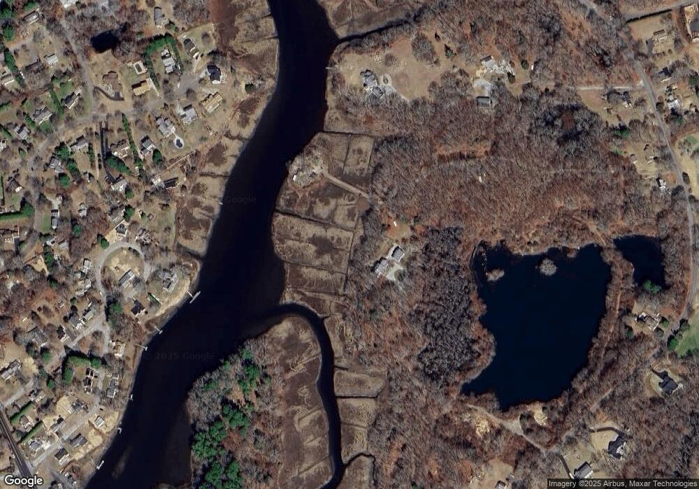 38 Buttonball Rd, Old Lyme, CT 06371 - photo 1