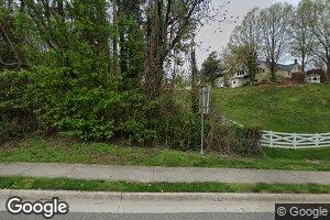 104 Commerce St, Occoquan, VA 22125