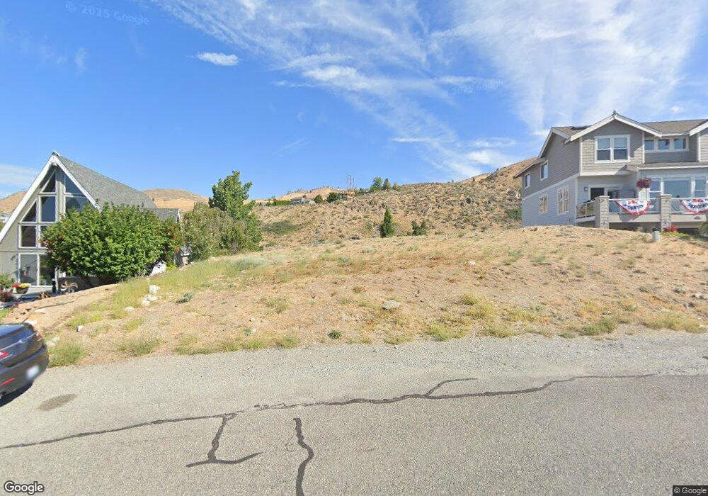 202 Crescent St, Chelan, WA 98816 - photo 1
