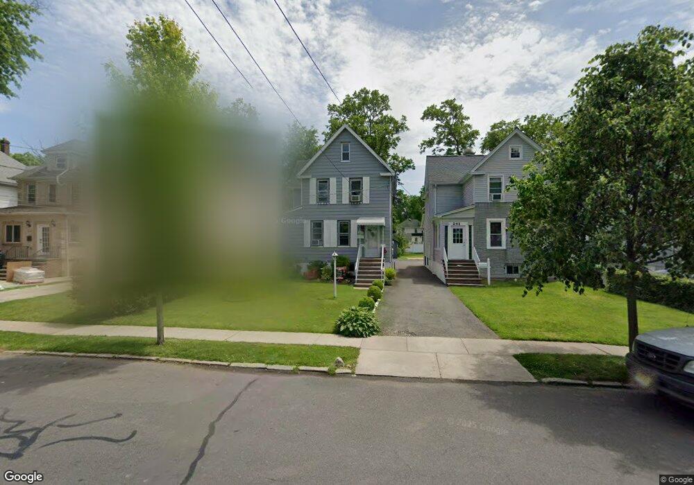 239 W 3rd Ave, Roselle, NJ 07203 - photo 1