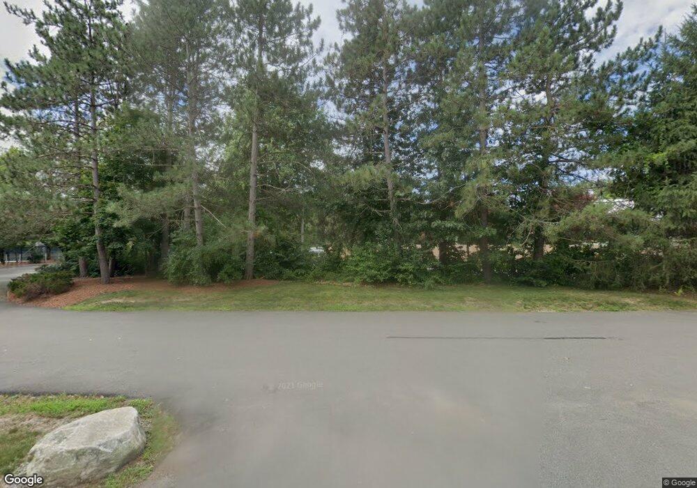 63 Walden Pond Dr, Nashua, NH 03064 - photo 1