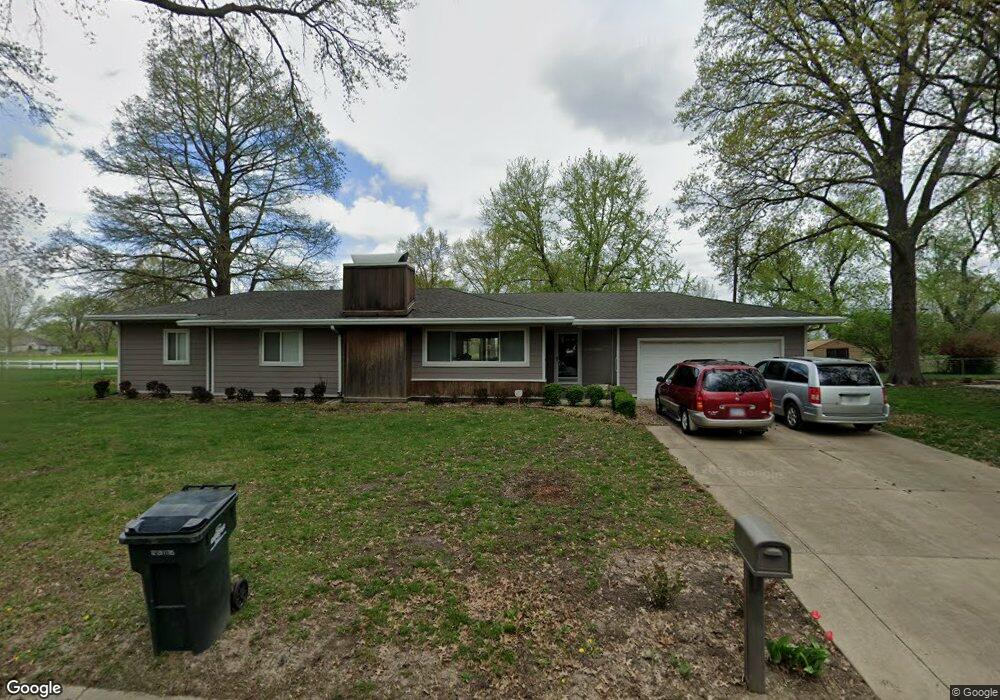 139 Woodland St, Lansing, KS 66043 - photo 1