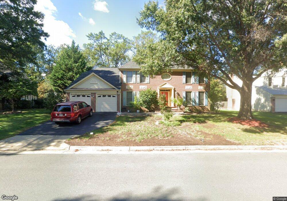 4608 Sutton Oaks Dr, Chantilly, VA 20151 - photo 1