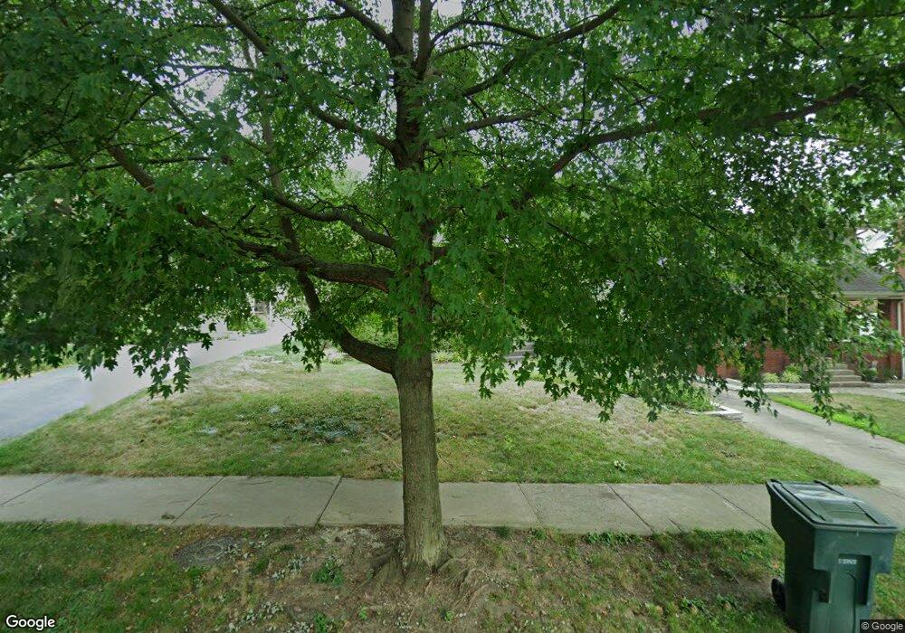 223 E Dunedin Rd, Columbus, OH 43214 - photo 1