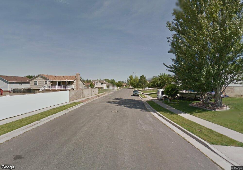 2100 S 1225 W unit 46, Woods Cross, UT 84087 - photo 1