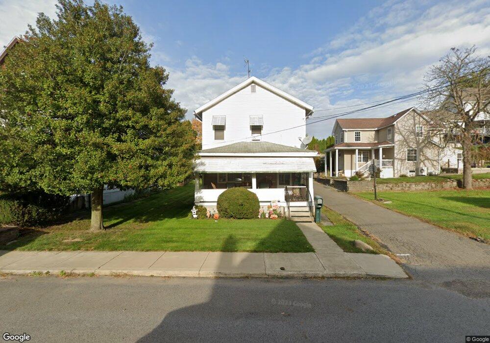 111 N Pond St, Taylor, PA 18517 - photo 1