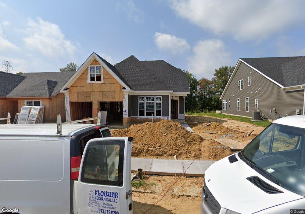 92 Samjan Cir, Hightstown, NJ 08520 - photo 1