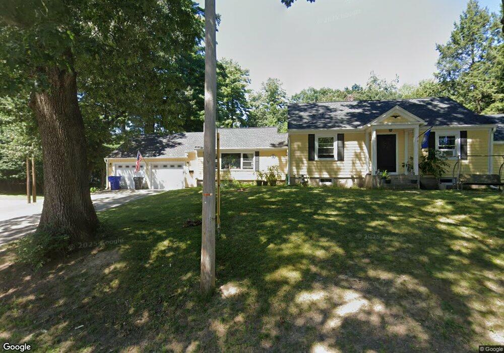 5 Leslie St, Hudson, NH 03051 - photo 1