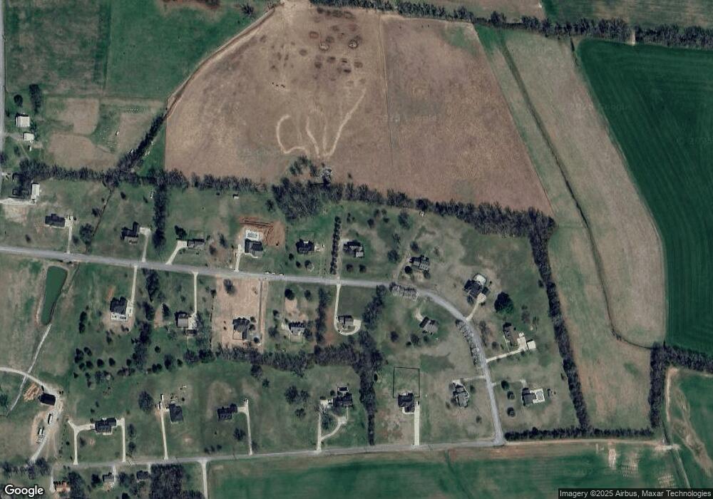 219 Sugar Tree Ln, Pulaski, TN 38478 - photo 1