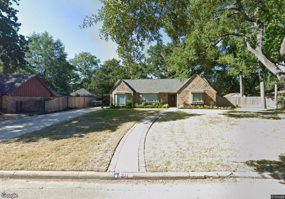 311 Wycliffe Dr, Houston, TX 77079 - photo 1