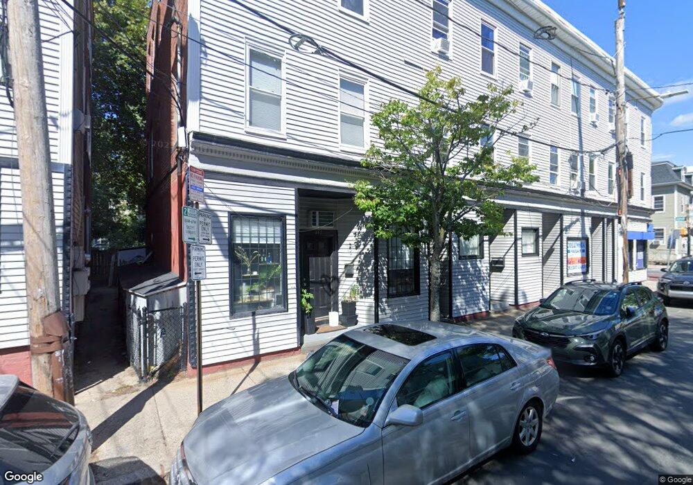 143 Columbia St unit 1, Cambridge, MA 02139 - photo 1