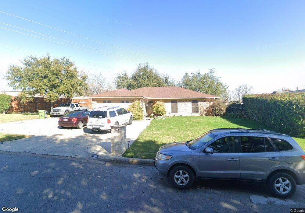 7901 Irish Dr, North Richland Hills, TX 76180 - photo 1