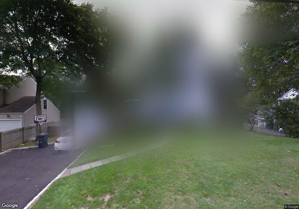 14 Fairport Rd, Westport, CT 06880 - photo 1