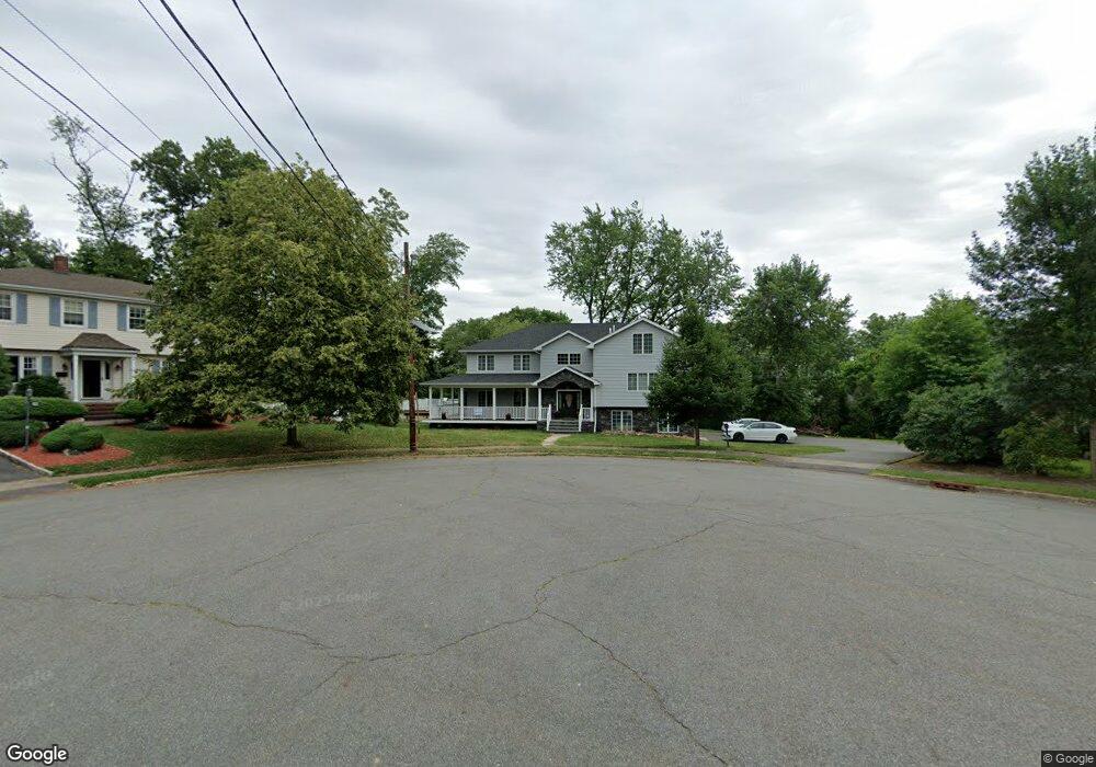 24 Halco Dr, Paramus, NJ 07652 - photo 1