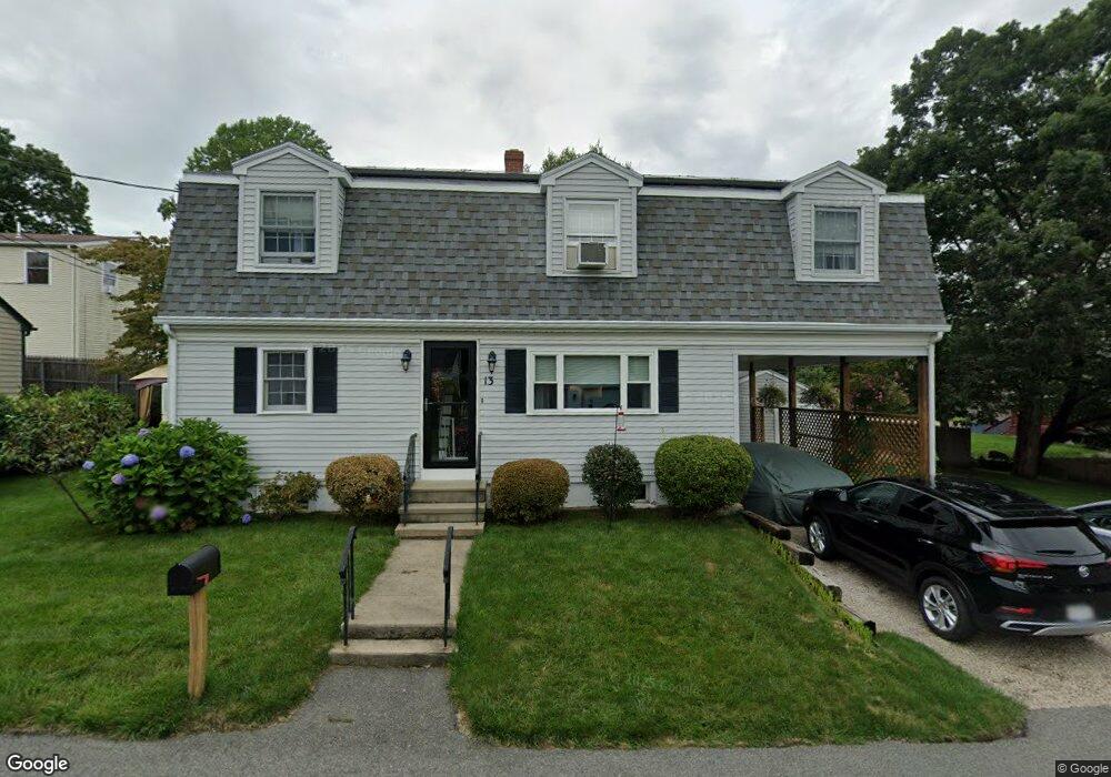13 Russell St, Westport, MA 02790 - photo 1