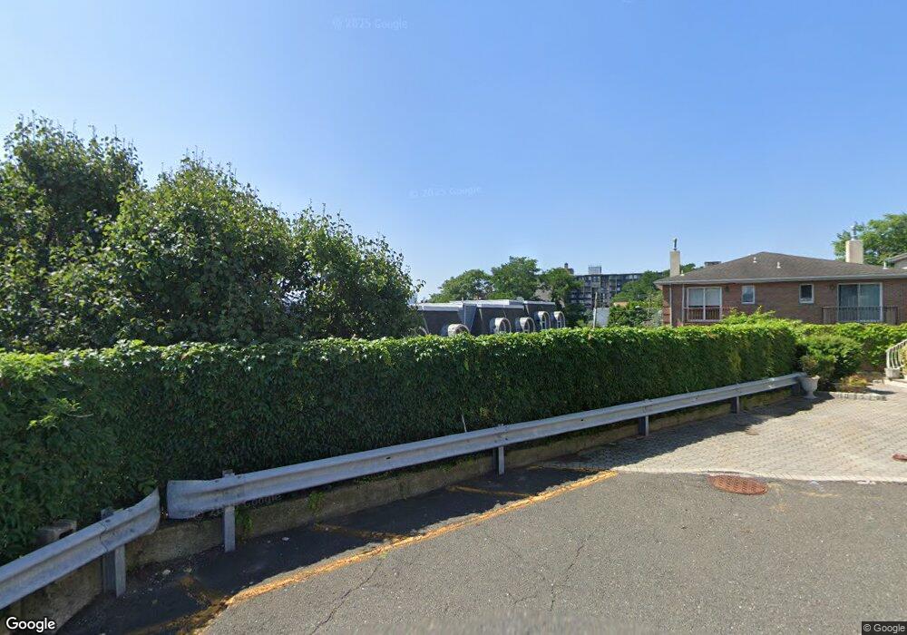 11 Columbus Place unit C0002, Cliffside Park, NJ 07010 - photo 1