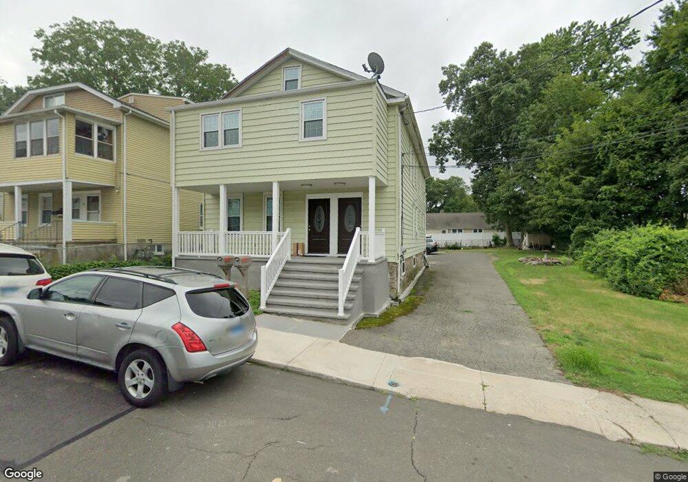 16 Avenue E unit 1, Norwalk, CT 06854 - photo 1